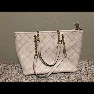 MK purse